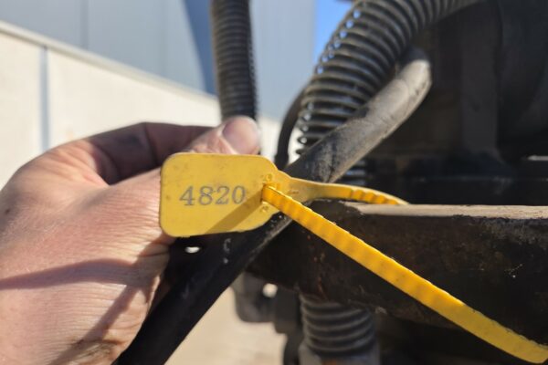 4820 Atlas 450ltr (3)