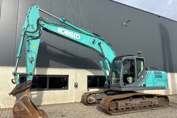 1 Kobelco SK210LC-10