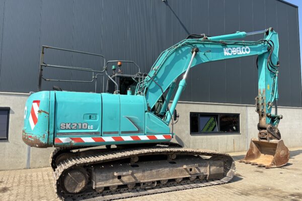 6 Kobelco SK210LC-9