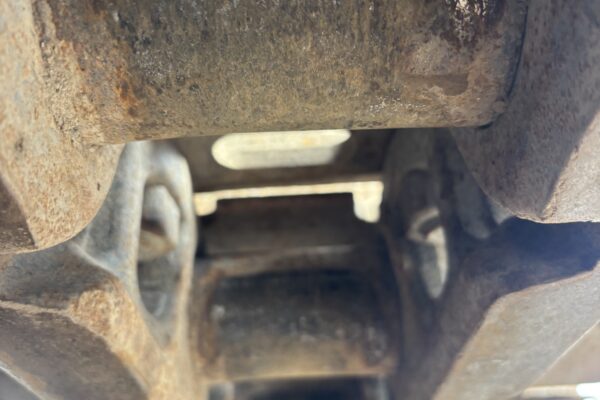 Undercarriage 3