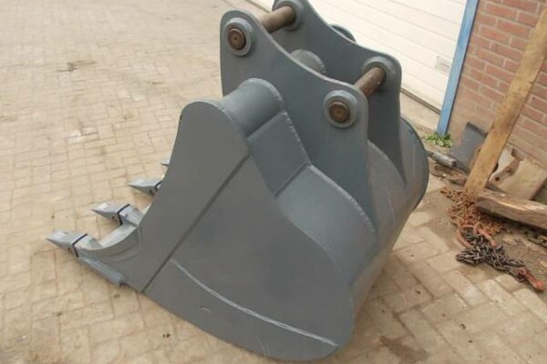 131 Pin 60 komatsu (2)