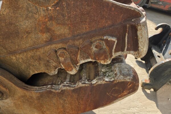 4812 CAT P225 Pulverizer (3)