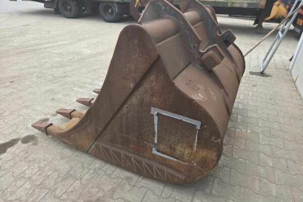 4815 verachtert teeth bucket (5)