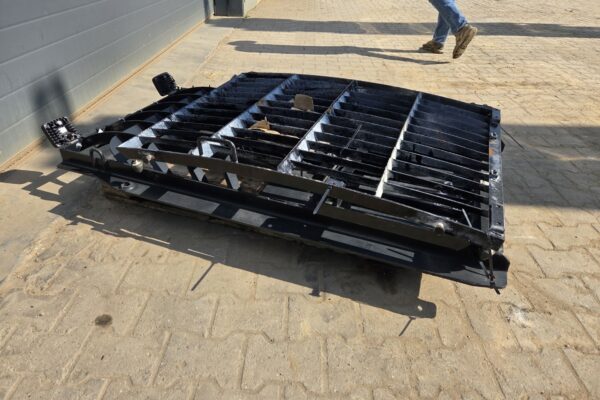 4900 Case D model (1)