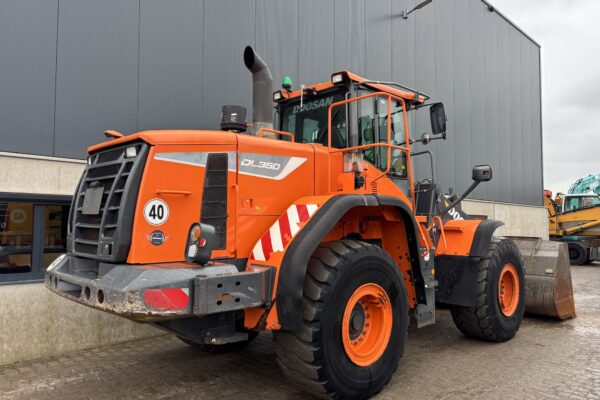 5 Doosan DL350-5
