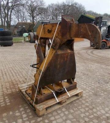 CAT_D5R-D5H-Ripper-001802-4