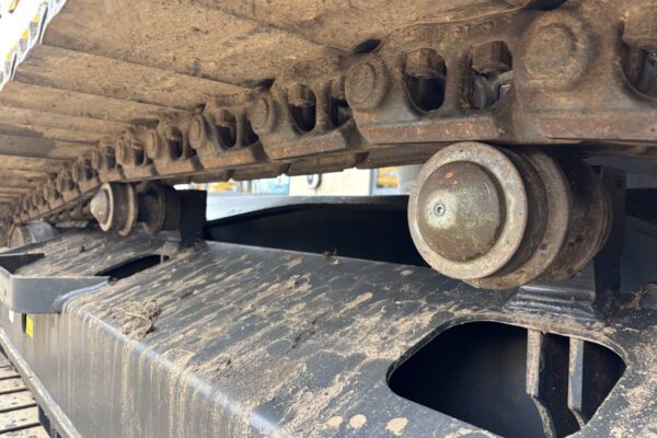 Undercarriage 4